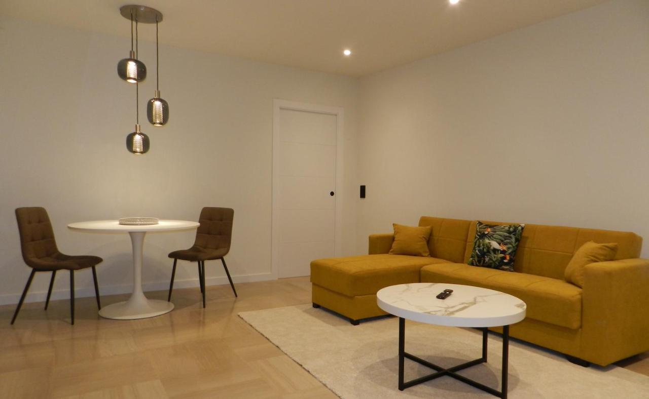 Hotel Manel Martorell Luaran gambar